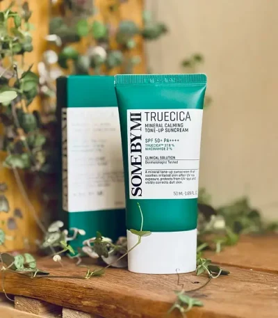 1-some-by-mi-truecica-mineral-tone-up-sunscreen